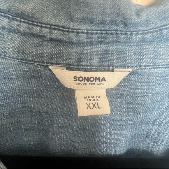 Button Down - Picture 2 of 5